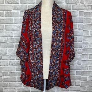 Micky London red, white, & blue floral print kimono/swimsuit coverup. Size small
